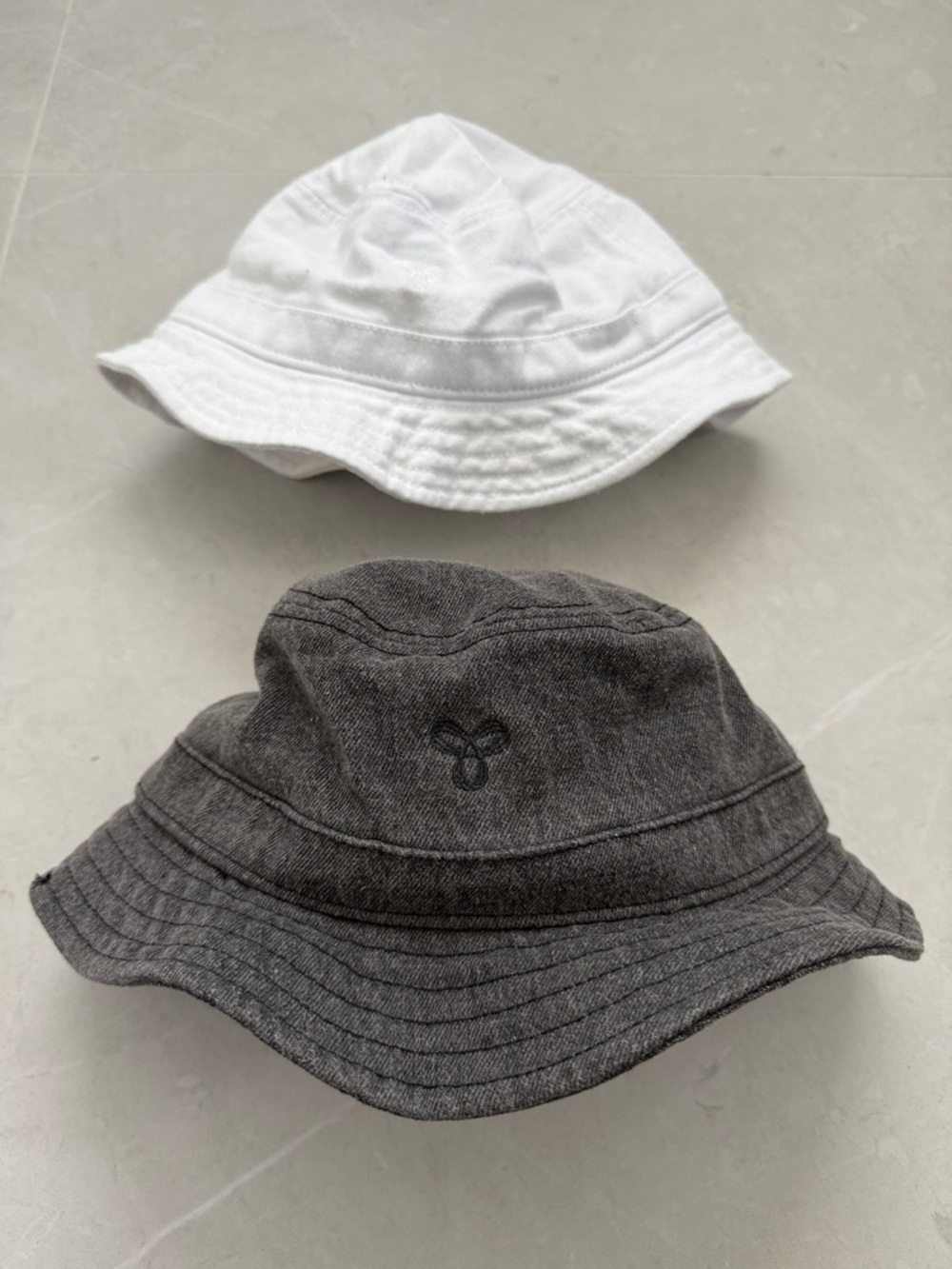 Tna Bucket Hat Bundle 2 HATS ***